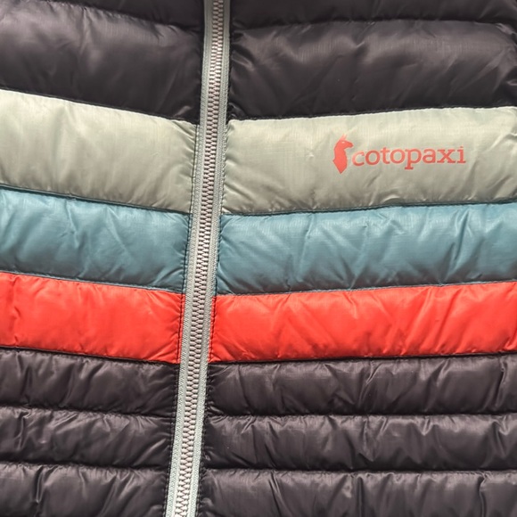 Cotopaxi Women's Fuego Down Vest Size Small Black Blue and Orange - Picture 2 of 5
